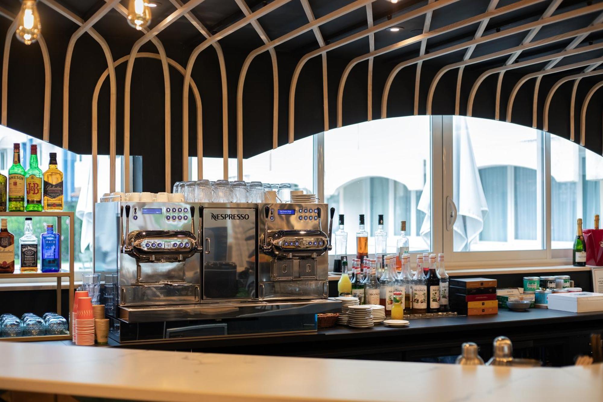 Novotel Montpellier Bagian luar foto